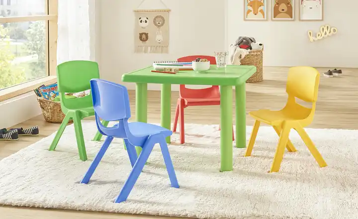 Kinderstuhl Grün